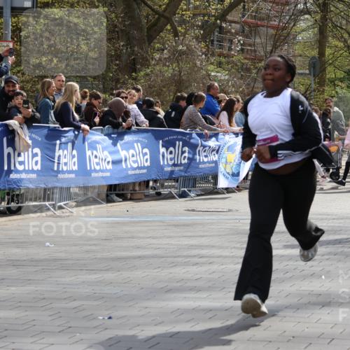 12.04.2026 - 45. Internationalen Wilhelmsburger Insellauf Strokosch-Dieckow http://msf.ph/oto/9492283 12.04.2026 14:51:59 Ziel 520, 350, 892, 490, 114, 341 meine-sportfotos.de