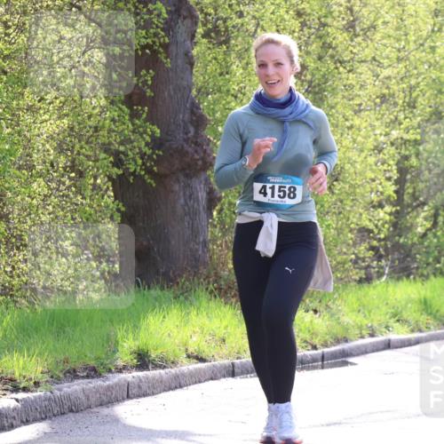 12.04.2026 - 45. Internationalen Wilhelmsburger Insellauf Yannick Fuchs http://msf.ph/oto/9492284 12.04.2026 10:44:21 Laufen 4158 meine-sportfotos.de