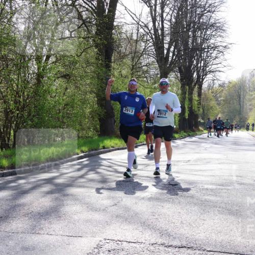 12.04.2026 - 45. Internationalen Wilhelmsburger Insellauf Yannick Fuchs http://msf.ph/oto/9492386 12.04.2026 10:44:38 Laufen 2913, 4388, 2912 meine-sportfotos.de