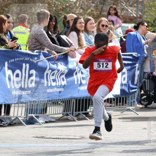 12.04.2026 - 45. Internationalen Wilhelmsburger Insellauf Strokosch-Dieckow http://msf.ph/oto/9492402 12.04.2026 14:51:40 Ziel 342, 505, 891, 512, 394 meine-sportfotos.de