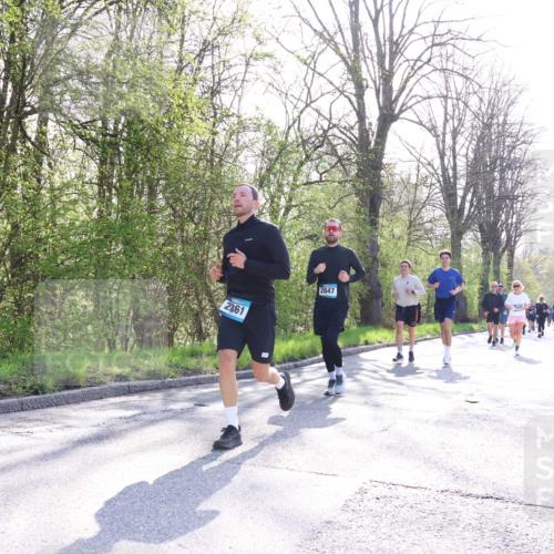 12.04.2026 - 45. Internationalen Wilhelmsburger Insellauf Yannick Fuchs http://msf.ph/oto/9492475 12.04.2026 10:44:54 Laufen 2861, 2847 meine-sportfotos.de