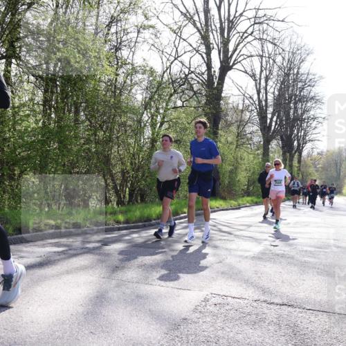 12.04.2026 - 45. Internationalen Wilhelmsburger Insellauf Yannick Fuchs http://msf.ph/oto/9492488 12.04.2026 10:44:56 Laufen 847, 3568 meine-sportfotos.de