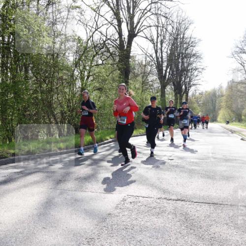 12.04.2026 - 45. Internationalen Wilhelmsburger Insellauf Yannick Fuchs http://msf.ph/oto/9492528 12.04.2026 10:45:02 Laufen 2915, 2808, 2067 meine-sportfotos.de
