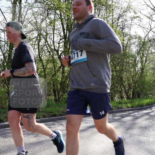 12.04.2026 - 45. Internationalen Wilhelmsburger Insellauf Yannick Fuchs http://msf.ph/oto/9492566 12.04.2026 10:45:07 Laufen 4717, 14 meine-sportfotos.de