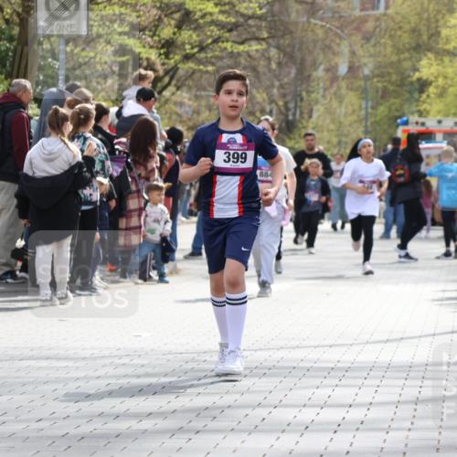 12.04.2026 - 45. Internationalen Wilhelmsburger Insellauf Strokosch-Dieckow http://msf.ph/oto/9492584 12.04.2026 14:51:19 Ziel 444, 868, 852, 358, 1072, 374, 390 meine-sportfotos.de