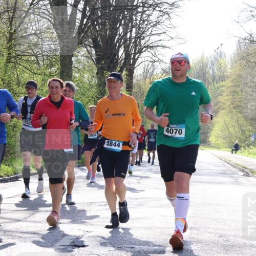 12.04.2026 - 45. Internationalen Wilhelmsburger Insellauf Yannick Fuchs http://msf.ph/oto/9492586 12.04.2026 10:45:12 Laufen 39, 79, 358, 3059, 5844, 4368, 4070 meine-sportfotos.de