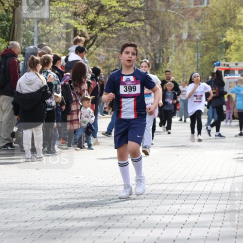 12.04.2026 - 45. Internationalen Wilhelmsburger Insellauf Strokosch-Dieckow http://msf.ph/oto/9492588 12.04.2026 14:51:19 Ziel 444, 868, 852, 358, 1072, 374, 390 meine-sportfotos.de