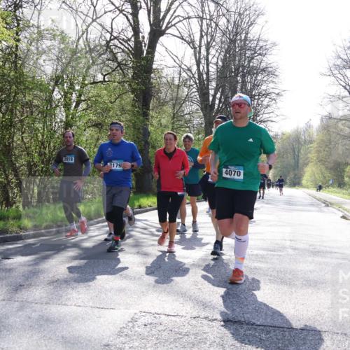 12.04.2026 - 45. Internationalen Wilhelmsburger Insellauf Yannick Fuchs http://msf.ph/oto/9492593 12.04.2026 10:45:13 Laufen 2818, 3179, 4070 meine-sportfotos.de
