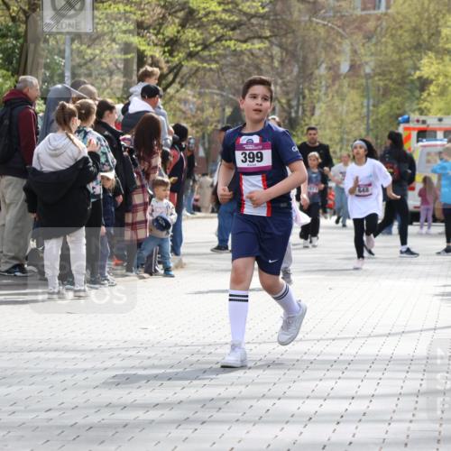 12.04.2026 - 45. Internationalen Wilhelmsburger Insellauf Strokosch-Dieckow http://msf.ph/oto/9492595 12.04.2026 14:51:19 Ziel 444, 868, 852, 358, 1072, 374, 390 meine-sportfotos.de
