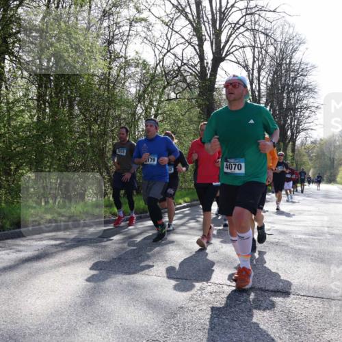 12.04.2026 - 45. Internationalen Wilhelmsburger Insellauf Yannick Fuchs http://msf.ph/oto/9492597 12.04.2026 10:45:13 Laufen 2818, 3179, 4070 meine-sportfotos.de