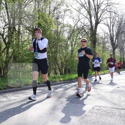 12.04.2026 - 45. Internationalen Wilhelmsburger Insellauf Yannick Fuchs http://msf.ph/oto/9492622 12.04.2026 10:45:16 Laufen 3582, 3187, 5319 meine-sportfotos.de