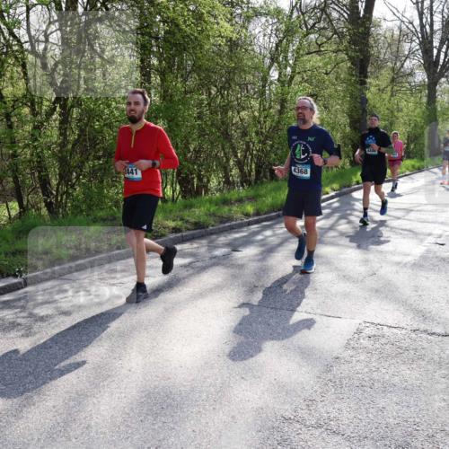 12.04.2026 - 45. Internationalen Wilhelmsburger Insellauf Yannick Fuchs http://msf.ph/oto/9492655 12.04.2026 10:45:23 Laufen 2441, 4368, 361 meine-sportfotos.de