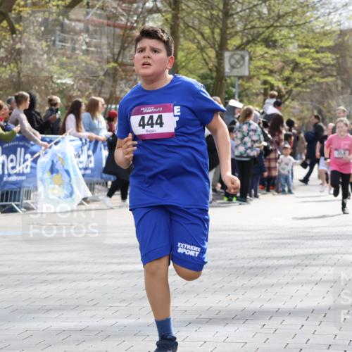 12.04.2026 - 45. Internationalen Wilhelmsburger Insellauf Strokosch-Dieckow http://msf.ph/oto/9492656 12.04.2026 14:51:13 Ziel 1843, 380, 435, 1051, 544, 444, 868, 852, 358, 1072 meine-sportfotos.de