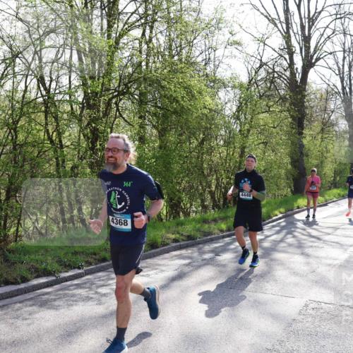 12.04.2026 - 45. Internationalen Wilhelmsburger Insellauf Yannick Fuchs http://msf.ph/oto/9492661 12.04.2026 10:45:24 Laufen 361, 4448, 4368 meine-sportfotos.de
