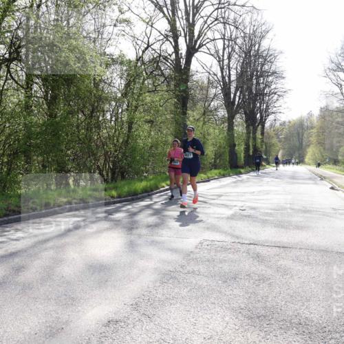 12.04.2026 - 45. Internationalen Wilhelmsburger Insellauf Yannick Fuchs http://msf.ph/oto/9492668 12.04.2026 10:45:26 Laufen 4927 meine-sportfotos.de