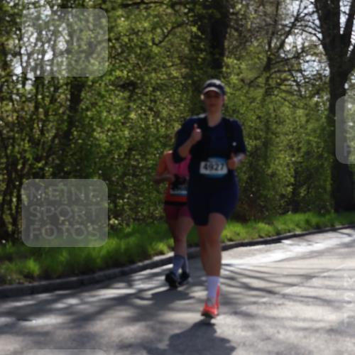 12.04.2026 - 45. Internationalen Wilhelmsburger Insellauf Yannick Fuchs http://msf.ph/oto/9492670 12.04.2026 10:45:27 Laufen 4927 meine-sportfotos.de