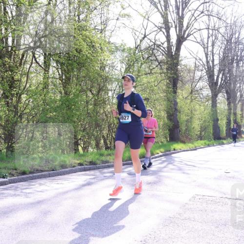 12.04.2026 - 45. Internationalen Wilhelmsburger Insellauf Yannick Fuchs http://msf.ph/oto/9492676 12.04.2026 10:45:28 Laufen 4927 meine-sportfotos.de