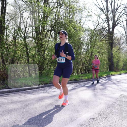 12.04.2026 - 45. Internationalen Wilhelmsburger Insellauf Yannick Fuchs http://msf.ph/oto/9492682 12.04.2026 10:45:28 Laufen 4927, 3968 meine-sportfotos.de