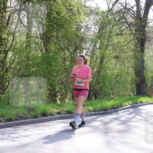 12.04.2026 - 45. Internationalen Wilhelmsburger Insellauf Yannick Fuchs http://msf.ph/oto/9492686 12.04.2026 10:45:30 Laufen 3968, 3340 meine-sportfotos.de