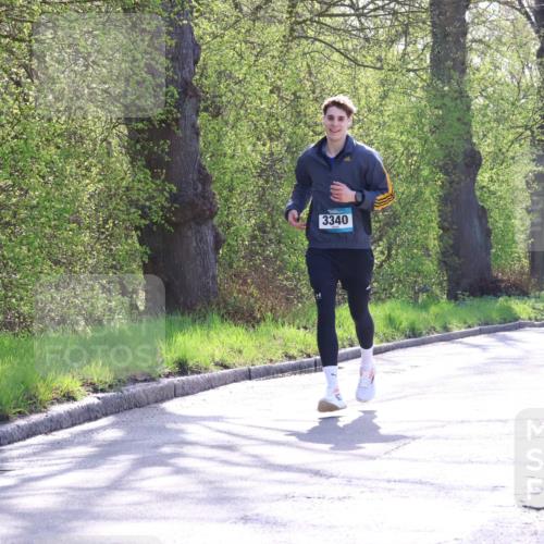 12.04.2026 - 45. Internationalen Wilhelmsburger Insellauf Yannick Fuchs http://msf.ph/oto/9492696 12.04.2026 10:45:33 Laufen 3340, 3798 meine-sportfotos.de