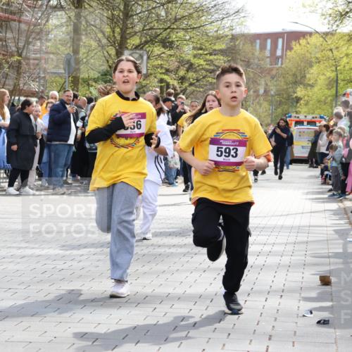 12.04.2026 - 45. Internationalen Wilhelmsburger Insellauf Strokosch-Dieckow http://msf.ph/oto/9492762 12.04.2026 14:51:00 Ziel 1822, 495, 1041, 1052, 116, 593, 1042, 686, 536, 1047, 1074, 1054 meine-sportfotos.de