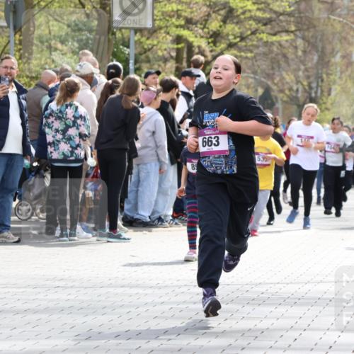 12.04.2026 - 45. Internationalen Wilhelmsburger Insellauf Strokosch-Dieckow http://msf.ph/oto/9492797 12.04.2026 14:50:48 Ziel 331, 626, 895, 357, 889, 408, 351, 893, 455, 388, 663, 359, 858, 531, 493, 1822 meine-sportfotos.de