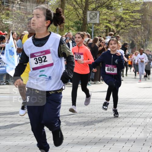 12.04.2026 - 45. Internationalen Wilhelmsburger Insellauf Strokosch-Dieckow http://msf.ph/oto/9492861 12.04.2026 14:50:29 Ziel 1840, 504, 333, 391, 407, 883, 452, 1834, 491, 426, 392, 880, 151, 1035, 330, 362, 865, 1844 meine-sportfotos.de