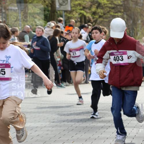 12.04.2026 - 45. Internationalen Wilhelmsburger Insellauf Strokosch-Dieckow http://msf.ph/oto/9492928 12.04.2026 14:50:10 Ziel 1849, 1810, 352, 902, 1814, 860, 854, 885, 1801, 138, 355, 856, 1038, 516, 445, 395, 600, 168, 396, 871, 173, 369, 21, 403, 398, 1064, 667, 661, 1829, 561, 469, 397, 393 meine-sportfotos.de