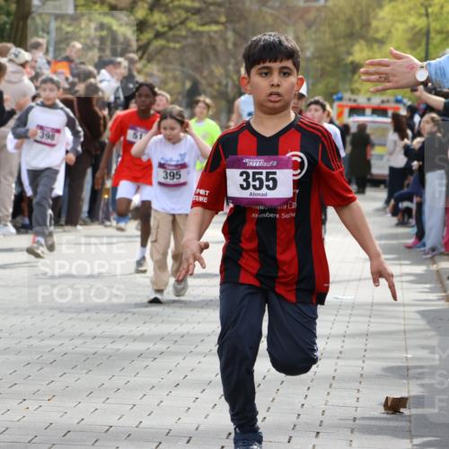 12.04.2026 - 45. Internationalen Wilhelmsburger Insellauf Strokosch-Dieckow http://msf.ph/oto/9492934 12.04.2026 14:50:07 Ziel 901, 131, 1061, 624, 1825, 141, 164, 113, 1845, 1849, 1810, 352, 902, 1814, 860, 854, 885, 1801, 138, 355, 856, 1038, 516, 445, 395, 600, 168, 396, 871, 173, 369, 21, 403, 398, 1064, 667, 661 meine-sportfotos.de