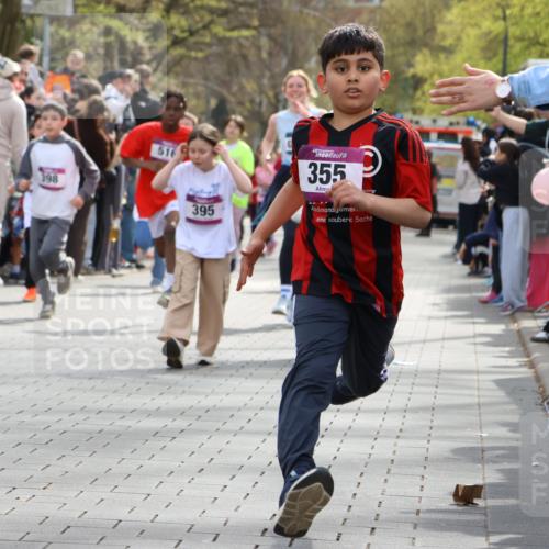 12.04.2026 - 45. Internationalen Wilhelmsburger Insellauf Strokosch-Dieckow http://msf.ph/oto/9492936 12.04.2026 14:50:07 Ziel 901, 131, 1061, 624, 1825, 141, 164, 113, 1845, 1849, 1810, 352, 902, 1814, 860, 854, 885, 1801, 138, 355, 856, 1038, 516, 445, 395, 600, 168, 396, 871, 173, 369, 21, 403, 398, 1064, 667, 661 meine-sportfotos.de