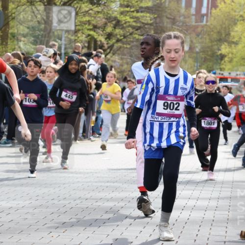 12.04.2026 - 45. Internationalen Wilhelmsburger Insellauf Strokosch-Dieckow http://msf.ph/oto/9492950 12.04.2026 14:50:05 Ziel 898, 1039, 901, 131, 1061, 624, 1825, 141, 164, 113, 1845, 1849, 1810, 352, 902, 1814, 860, 854, 885, 1801, 138, 355, 856, 1038, 516, 445, 395, 600, 168, 396, 871, 173, 369 meine-sportfotos.de