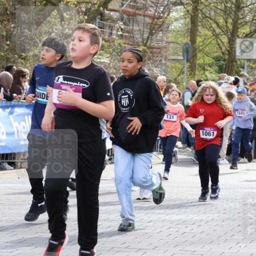 12.04.2026 - 45. Internationalen Wilhelmsburger Insellauf Strokosch-Dieckow http://msf.ph/oto/9492979 12.04.2026 14:49:59 Ziel 466, 878, 849, 861, 875, 572, 336, 1036, 1847, 400, 672, 368, 898, 1039, 901, 131, 1061, 624, 1825, 141, 164, 113, 1845, 1849, 1810, 352, 902, 1814, 860 meine-sportfotos.de