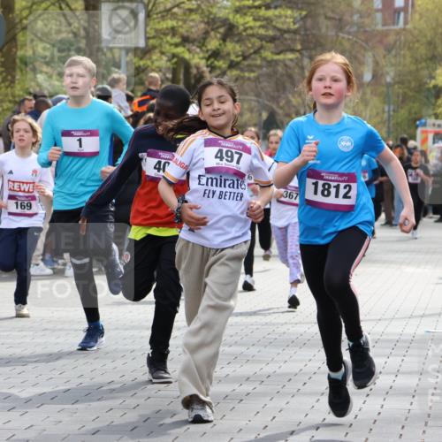 12.04.2026 - 45. Internationalen Wilhelmsburger Insellauf Strokosch-Dieckow http://msf.ph/oto/9493056 12.04.2026 14:49:38 Ziel 458, 161, 542, 1842, 894, 882, 652, 1818, 867, 377, 879, 1839, 401, 1812, 106, 169, 1, 1813, 497, 1808, 406, 1811, 367, 1830 meine-sportfotos.de