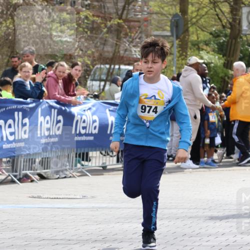 12.04.2026 - 45. Internationalen Wilhelmsburger Insellauf Strokosch-Dieckow http://msf.ph/oto/9493408 12.04.2026 14:38:44 Ziel  meine-sportfotos.de