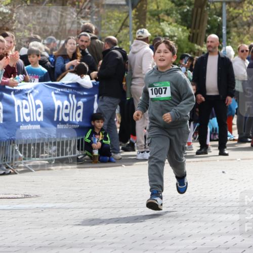 12.04.2026 - 45. Internationalen Wilhelmsburger Insellauf Strokosch-Dieckow http://msf.ph/oto/9493425 12.04.2026 14:38:22 Ziel 1007 meine-sportfotos.de