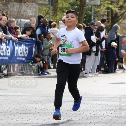 12.04.2026 - 45. Internationalen Wilhelmsburger Insellauf Strokosch-Dieckow http://msf.ph/oto/9493489 12.04.2026 14:36:55 Ziel 644, 511, 650, 689 meine-sportfotos.de