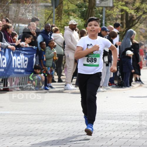 12.04.2026 - 45. Internationalen Wilhelmsburger Insellauf Strokosch-Dieckow http://msf.ph/oto/9493493 12.04.2026 14:36:55 Ziel 644, 511, 650, 689 meine-sportfotos.de