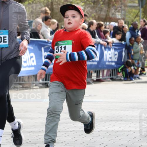 12.04.2026 - 45. Internationalen Wilhelmsburger Insellauf Strokosch-Dieckow http://msf.ph/oto/9493496 12.04.2026 14:36:53 Ziel 644, 511, 650, 689 meine-sportfotos.de