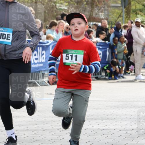 12.04.2026 - 45. Internationalen Wilhelmsburger Insellauf Strokosch-Dieckow http://msf.ph/oto/9493498 12.04.2026 14:36:53 Ziel 644, 511, 650, 689 meine-sportfotos.de