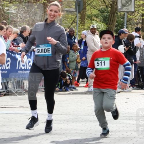 12.04.2026 - 45. Internationalen Wilhelmsburger Insellauf Strokosch-Dieckow http://msf.ph/oto/9493500 12.04.2026 14:36:52 Ziel 644, 511, 650, 689 meine-sportfotos.de