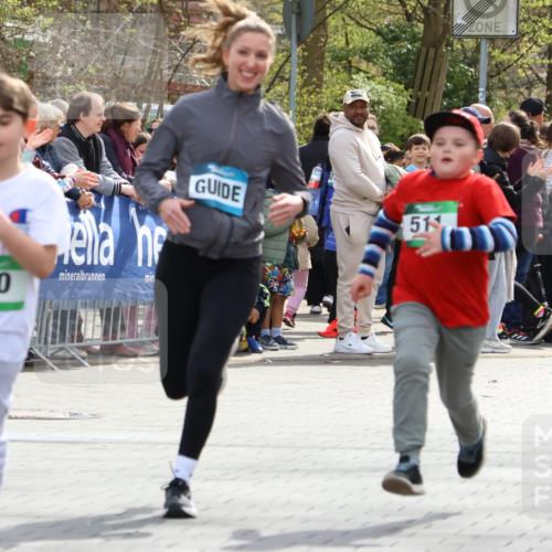 12.04.2026 - 45. Internationalen Wilhelmsburger Insellauf Strokosch-Dieckow http://msf.ph/oto/9493502 12.04.2026 14:36:52 Ziel 644, 511, 650, 689 meine-sportfotos.de