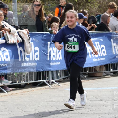 12.04.2026 - 45. Internationalen Wilhelmsburger Insellauf Strokosch-Dieckow http://msf.ph/oto/9493511 12.04.2026 14:36:46 Ziel 343, 665, 300, 644, 511 meine-sportfotos.de