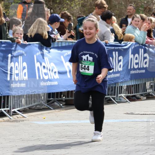 12.04.2026 - 45. Internationalen Wilhelmsburger Insellauf Strokosch-Dieckow http://msf.ph/oto/9493518 12.04.2026 14:36:46 Ziel 343, 665, 300, 644, 511 meine-sportfotos.de
