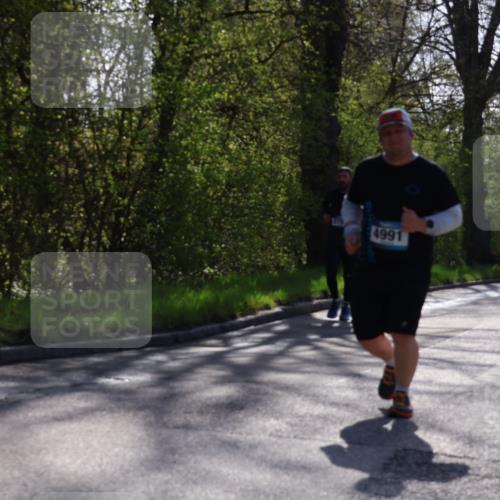 12.04.2026 - 45. Internationalen Wilhelmsburger Insellauf Yannick Fuchs http://msf.ph/oto/9493585 12.04.2026 10:46:49 Laufen 4991 meine-sportfotos.de
