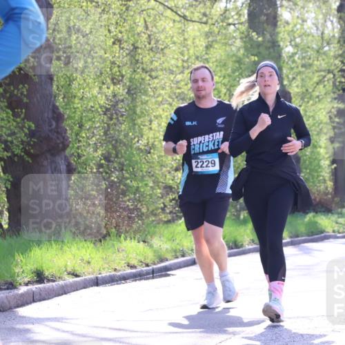 12.04.2026 - 45. Internationalen Wilhelmsburger Insellauf Yannick Fuchs http://msf.ph/oto/9493612 12.04.2026 10:46:57 Laufen 2229, 2858 meine-sportfotos.de