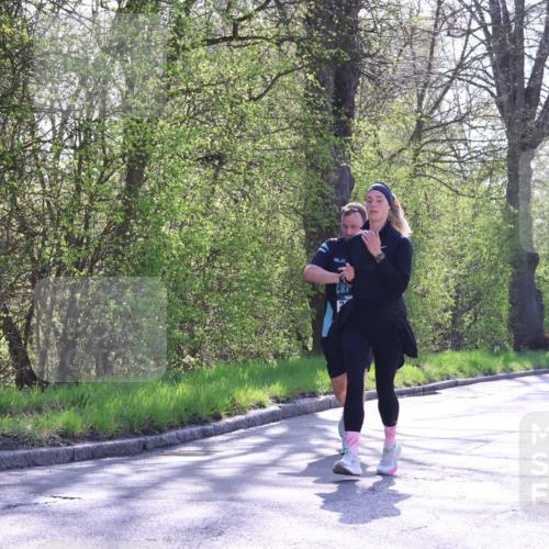 12.04.2026 - 45. Internationalen Wilhelmsburger Insellauf Yannick Fuchs http://msf.ph/oto/9493623 12.04.2026 10:46:59 Laufen 20, 25, 2858, 5615 meine-sportfotos.de
