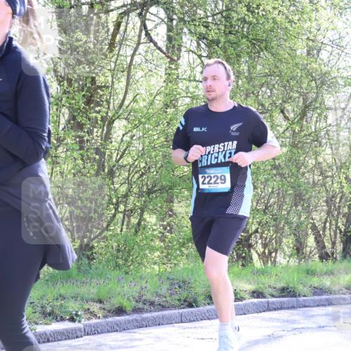 12.04.2026 - 45. Internationalen Wilhelmsburger Insellauf Yannick Fuchs http://msf.ph/oto/9493635 12.04.2026 10:47:01 Laufen 2229 meine-sportfotos.de