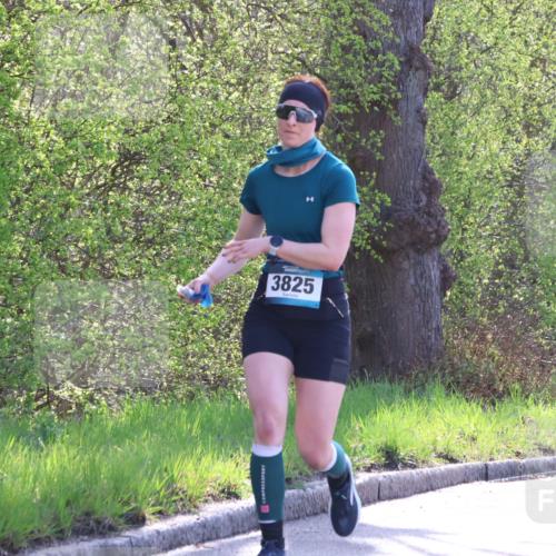 12.04.2026 - 45. Internationalen Wilhelmsburger Insellauf Yannick Fuchs http://msf.ph/oto/9493669 12.04.2026 10:47:09 Laufen 3825 meine-sportfotos.de