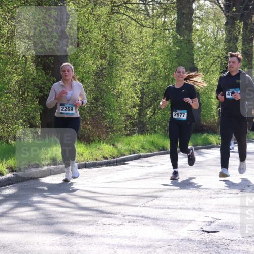 12.04.2026 - 45. Internationalen Wilhelmsburger Insellauf Yannick Fuchs http://msf.ph/oto/9493716 12.04.2026 10:47:22 Laufen 2977, 2269, 41, 3045 meine-sportfotos.de
