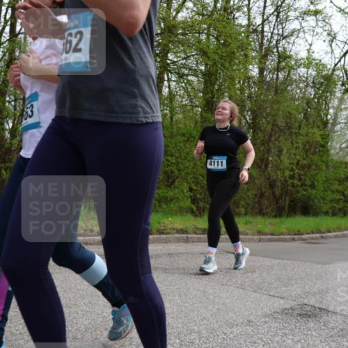 12.04.2026 - 45. Internationalen Wilhelmsburger Insellauf Yannick Fuchs http://msf.ph/oto/9493741 12.04.2026 13:02:46 Laufen 63, 62, 4111 meine-sportfotos.de